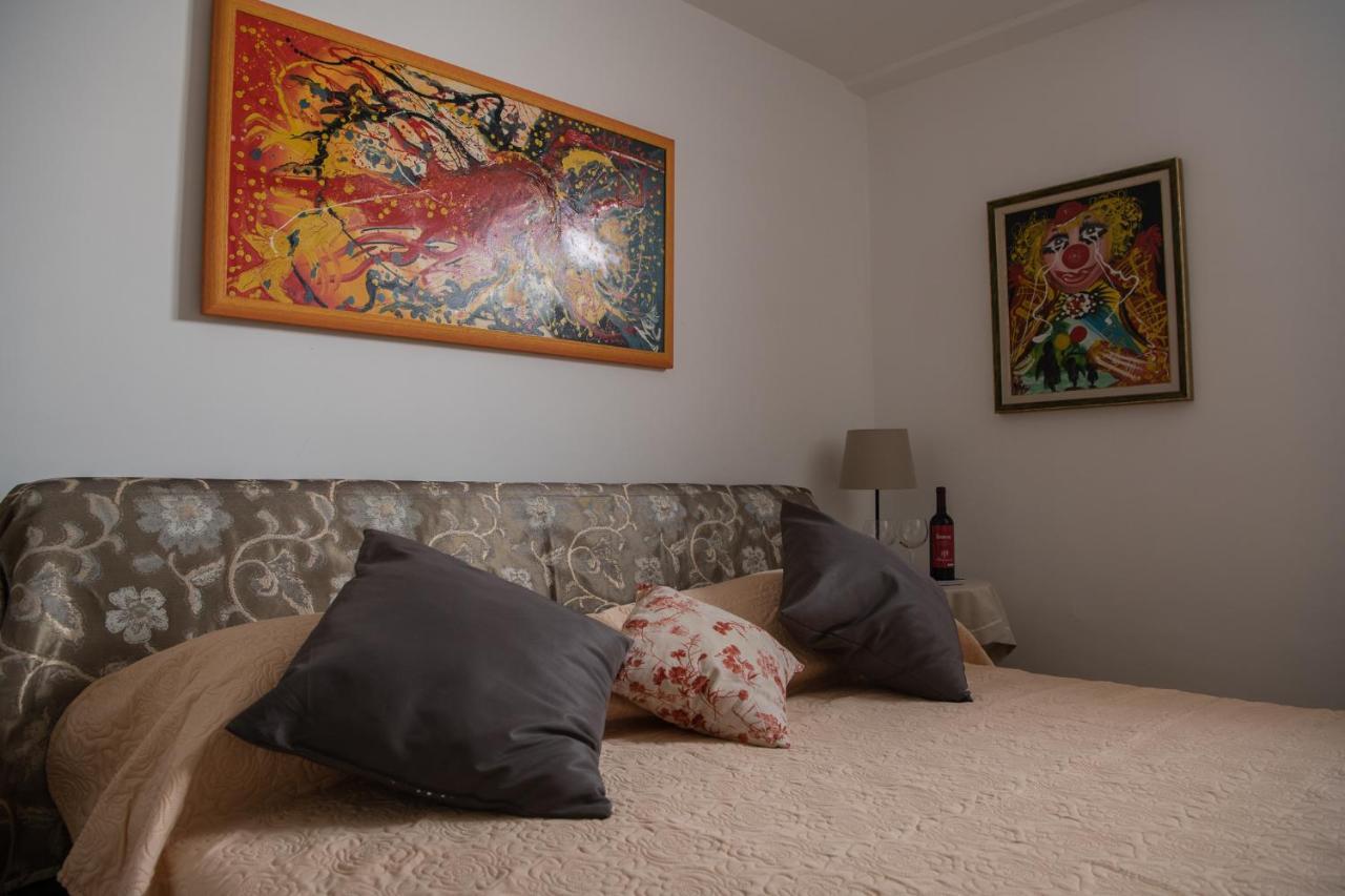 Villa Iscla Maison D'Hotes Искья Экстерьер фото